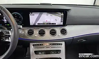 Mercedes-Benz E-Class 2023 2.0 Автомат в Москве № 177933, миниатюра 6