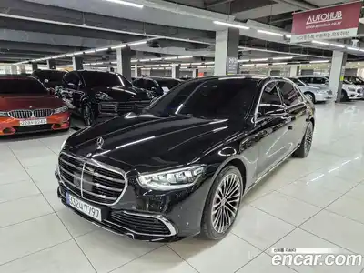 Mercedes-Benz S-Class 2023 3.0 Автомат в Москве № 178568, миниатюра 3