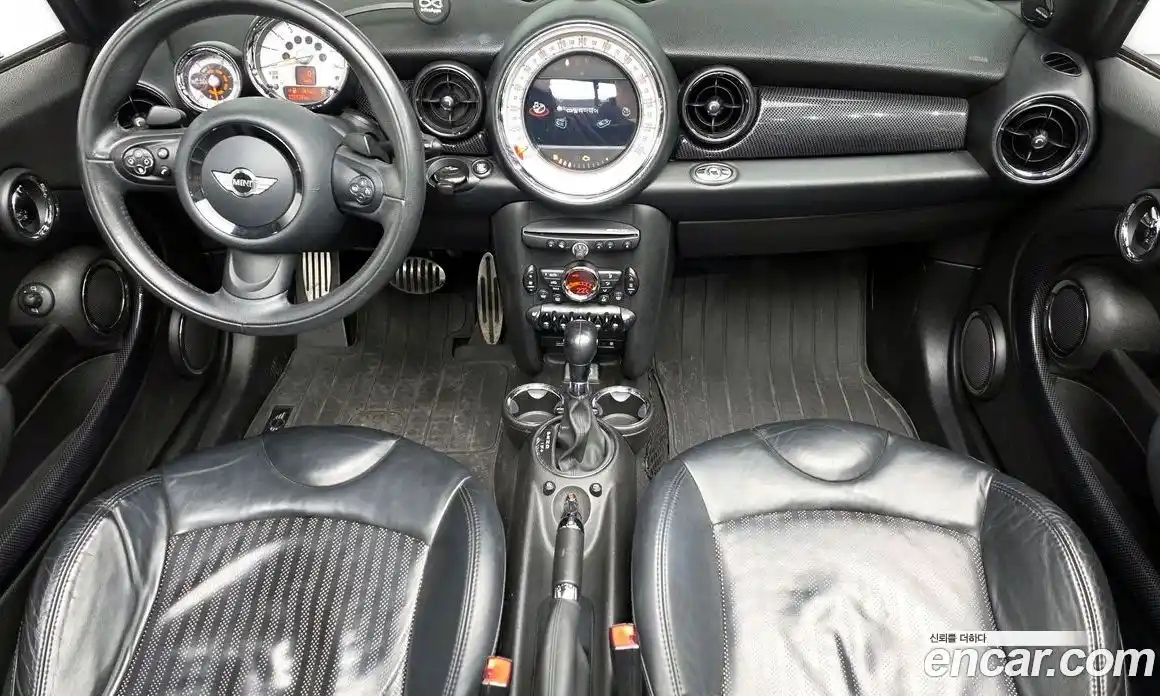 Mini Cooper Convertible 2014 1.6 Автомат в Москве № 178625, фото 10