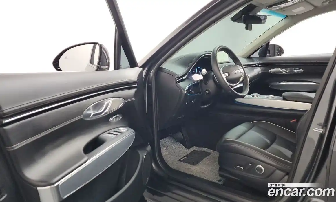 Genesis GV70 2022 2.5 Автомат в Москве № 17885, фото 3