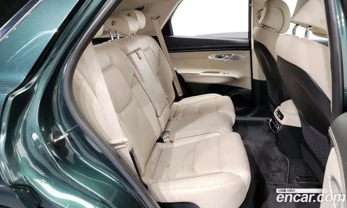 Genesis GV70 2023 2.5 Автомат в Москве № 18479, фото 14