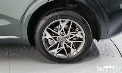 Genesis GV70 2023 2.5 Автомат в Москве № 18479, миниатюра 3