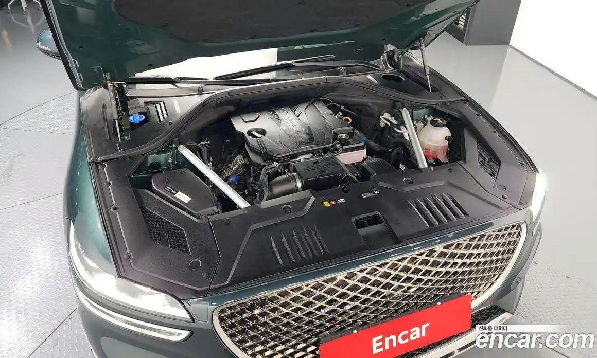 Genesis GV70 2023 2.5 Автомат в Москве № 18479, фото 9