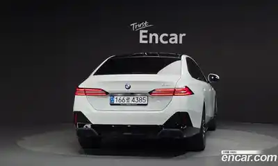 BMW 5-Series 2025 2.0 Автомат в Москве № 186911, миниатюра 4