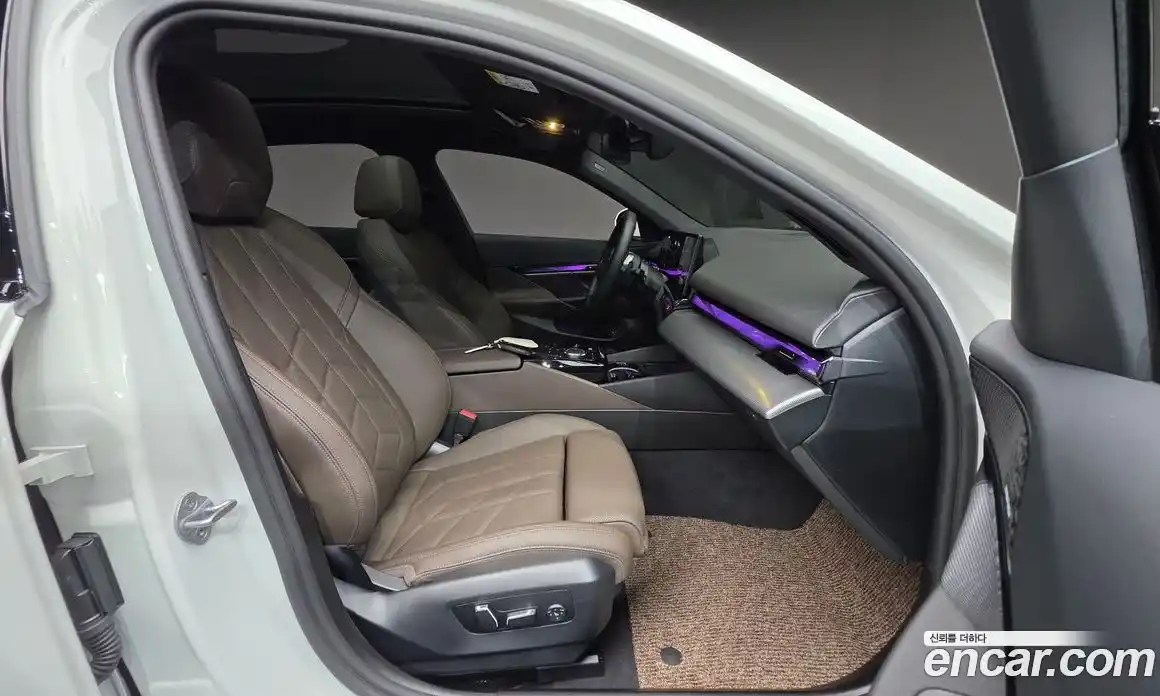 BMW 5-Series 2025 2.0 Автомат в Москве № 186911, фото 10