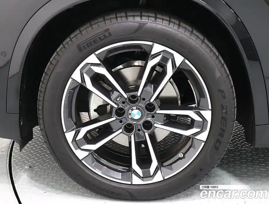 BMW X1 2024 2.0 Автомат в Москве № 187117, фото 8