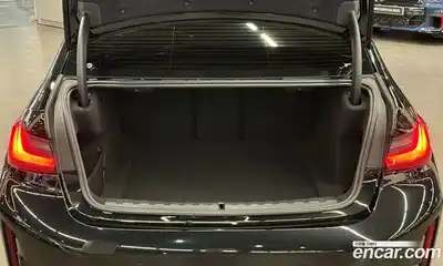 BMW 3-Series 2024 3.0 Автомат в Москве № 188344, миниатюра 11