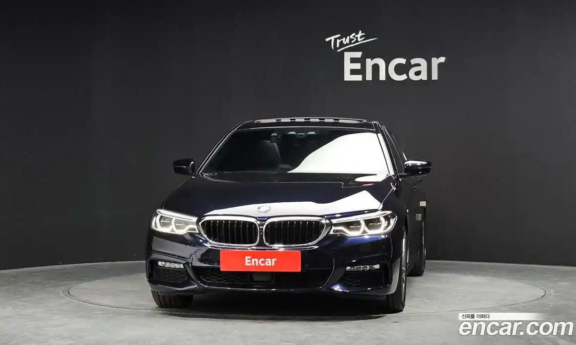 BMW 5-Series 2018 2.0 Автомат в Москве № 192374, фото 3