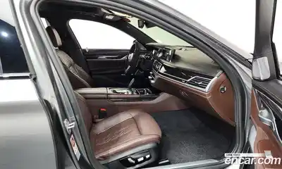 BMW 7-Series, 2017