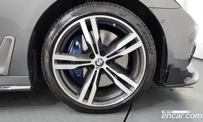 BMW 7-Series 2017 6.6 Автомат в Москве № 192712, миниатюра 10