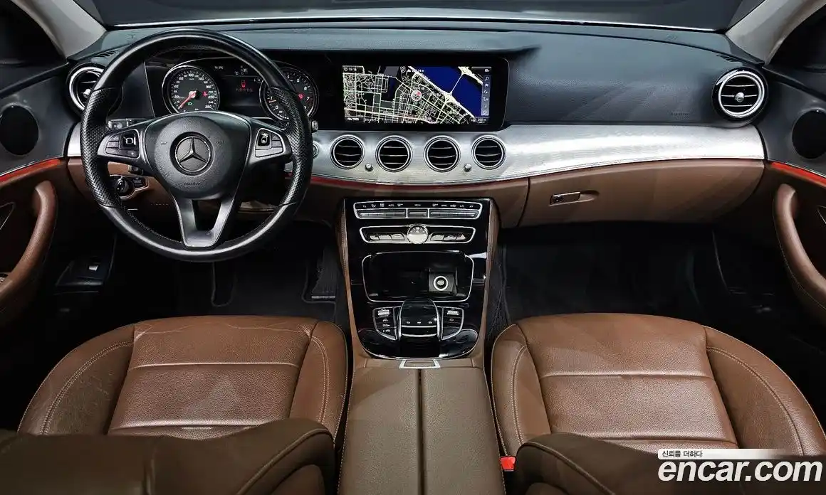 Mercedes-Benz E-Class 2018 2.0 Автомат в Москве № 192953, фото 15