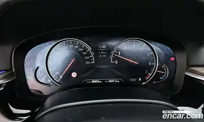 BMW 5-Series 2018 2.0 Автомат в Москве № 193232, миниатюра 4