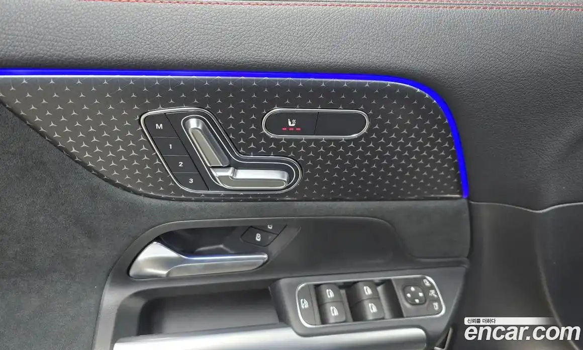 Mercedes-Benz GLA-Class 2025 2.0 Автомат в Москве № 193583, фото 12