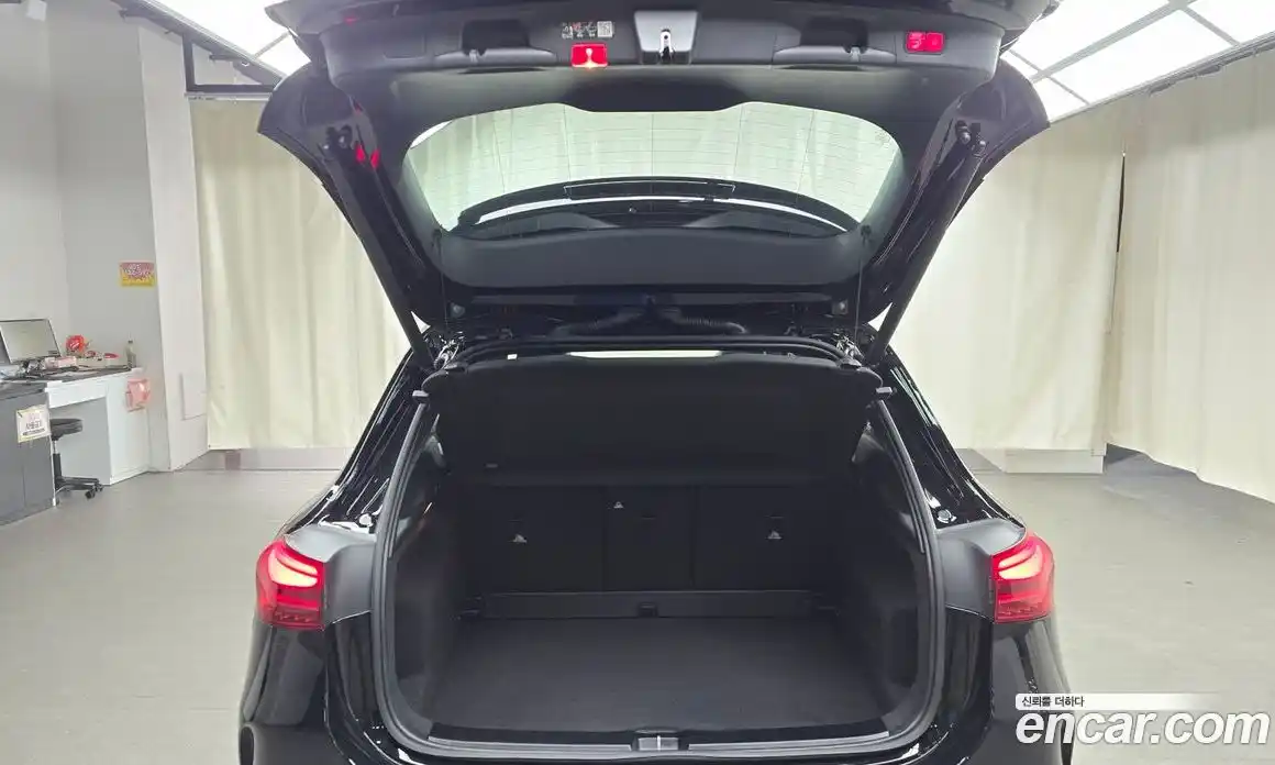 Mercedes-Benz GLA-Class 2025 2.0 Автомат в Москве № 193583, фото 16