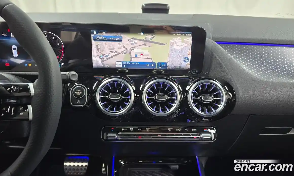 Mercedes-Benz GLA-Class 2025 2.0 Автомат в Москве № 193583, фото 9