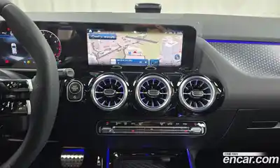 Mercedes-Benz GLA-Class 2025 2.0 Автомат в Москве № 193583, миниатюра 9