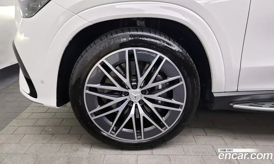 Mercedes-Benz GLE-Class 2025 3.0 Автомат в Москве № 193771, фото 8