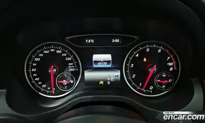 Mercedes-Benz A-Class 2018 1.6 Автомат в Москве № 194107, миниатюра 2