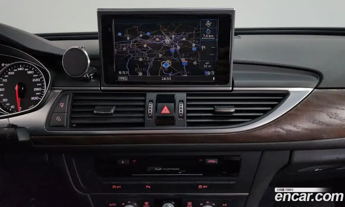 Audi A6 2016 2.0 Автомат в Москве № 194496, фото 7