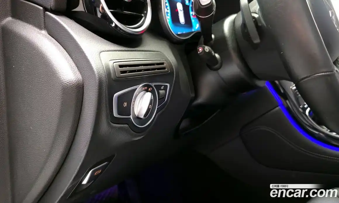 Mercedes-Benz GLC-Class 2021 1.9 Автомат в Москве № 194500, фото 14