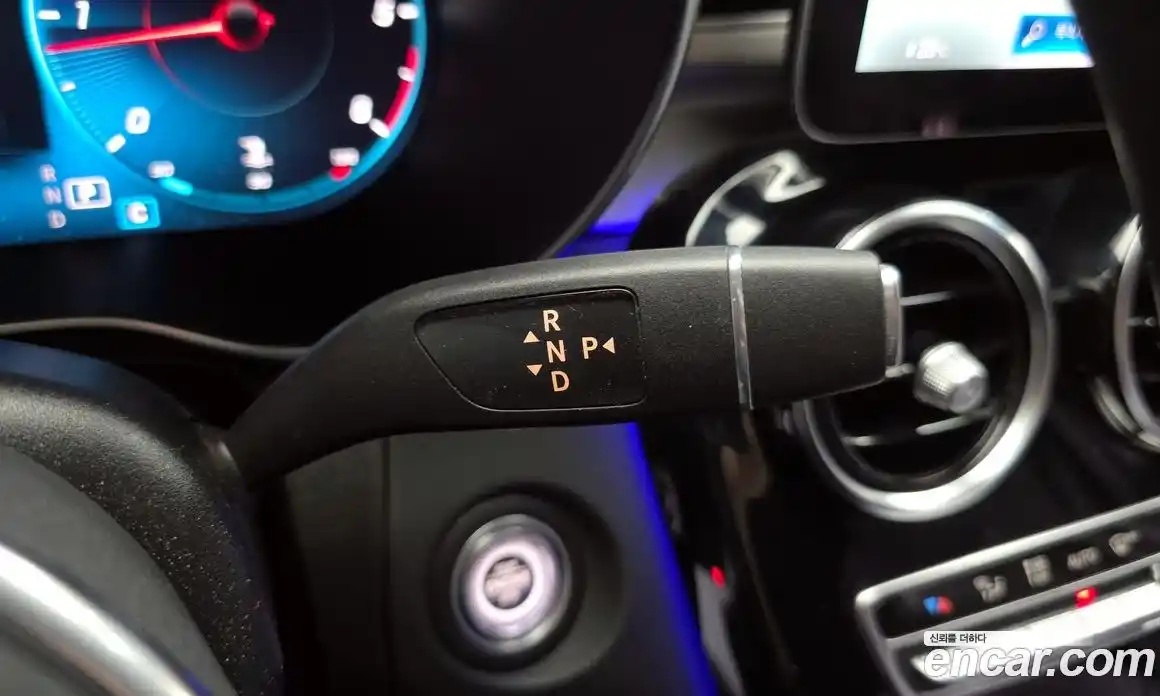 Mercedes-Benz GLC-Class 2021 1.9 Автомат в Москве № 194500, фото 9