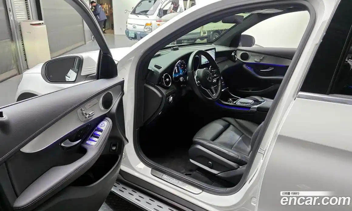 Mercedes-Benz GLC-Class 2021 1.9 Автомат в Москве № 194500, фото 10