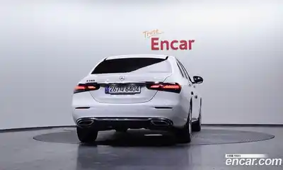 Mercedes-Benz E-Class, 2022