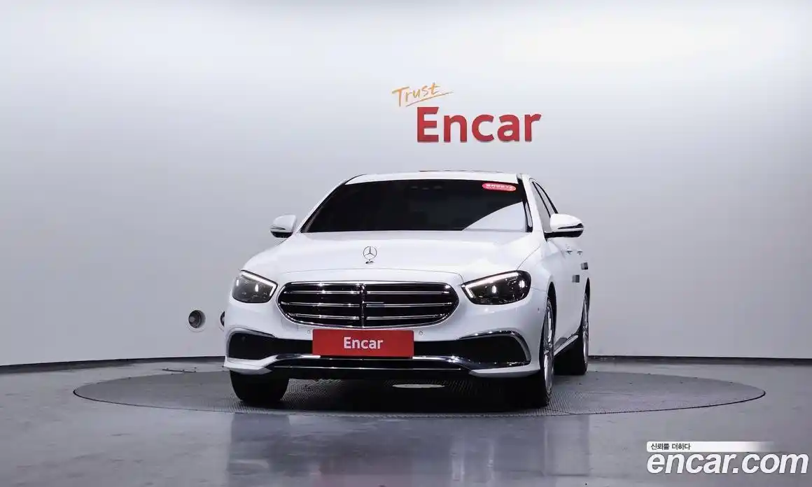 Mercedes-Benz E-Class 2022 2.0 Автомат в Москве № 194908, фото 8