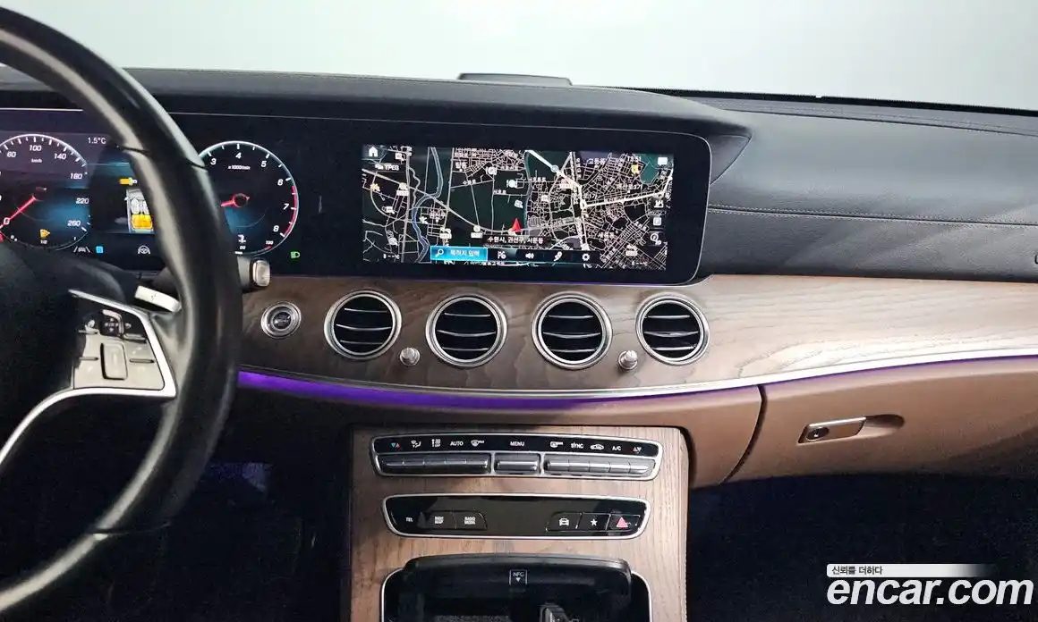 Mercedes-Benz E-Class 2022 2.0 Автомат в Москве № 194908, фото 9