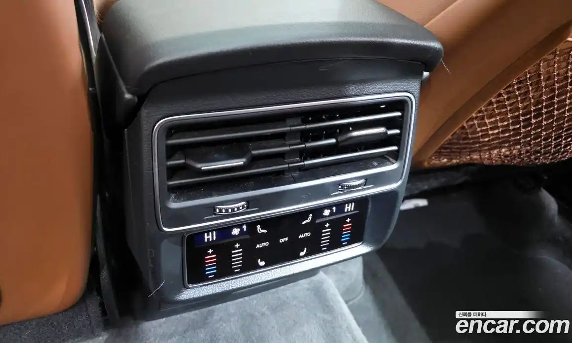 Audi Q7 2021 3.0 Автомат в Москве № 196476, фото 17