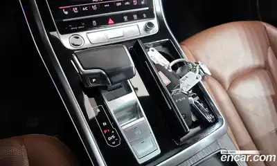 Audi Q7 2021 3.0 Автомат в Москве № 196476, миниатюра 9