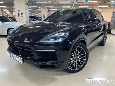 Porsche Cayenne 2021 3.0 Автомат в Москве № 196479, миниатюра 3