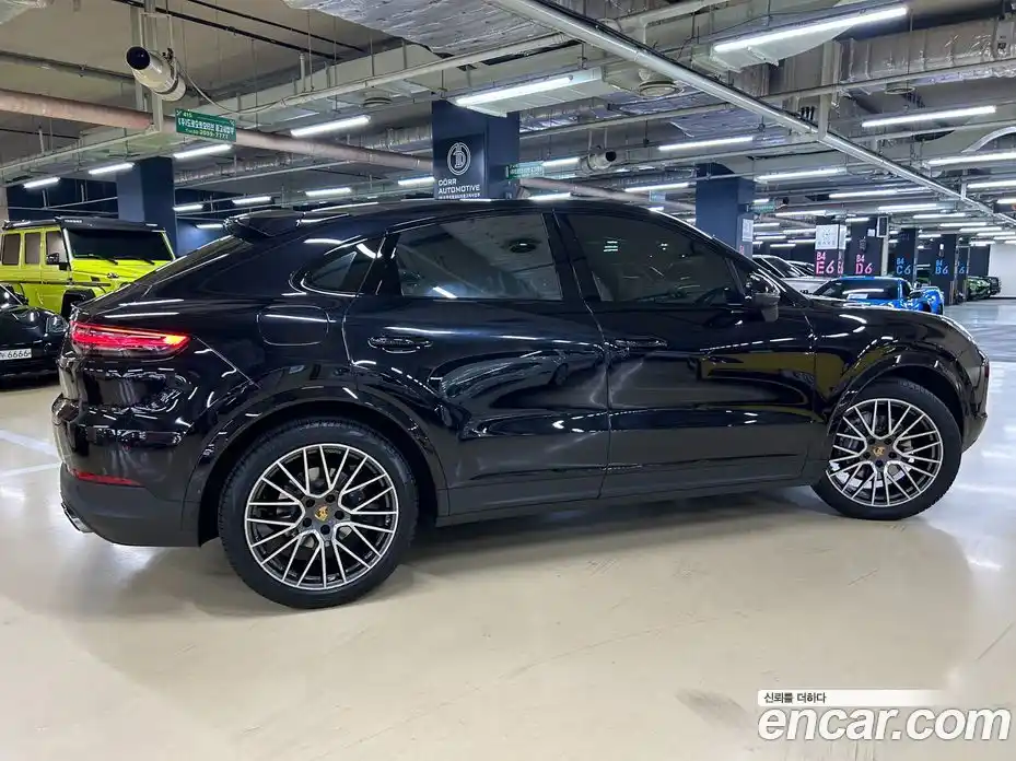 Porsche Cayenne 2021 3.0 Автомат в Москве № 196479, фото 4