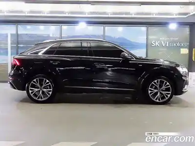 Audi Q8 2021 3.0 Автомат в Москве № 196779, миниатюра 3