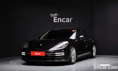 Porsche Panamera, 2021
