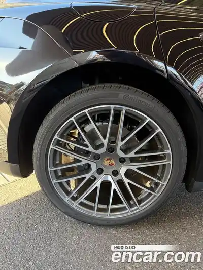 Porsche Panamera 2025 3.0 Автомат в Москве № 197734, миниатюра 2