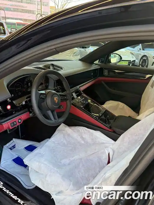 Porsche Panamera 2025 3.0 Автомат в Москве № 197734, фото 3