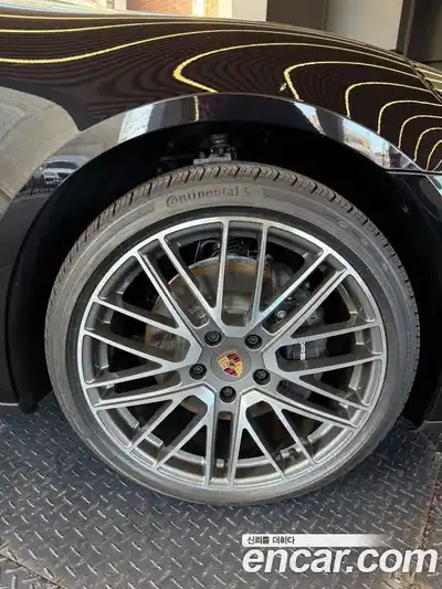 Porsche Panamera 2025 3.0 Автомат в Москве № 197734, миниатюра 5