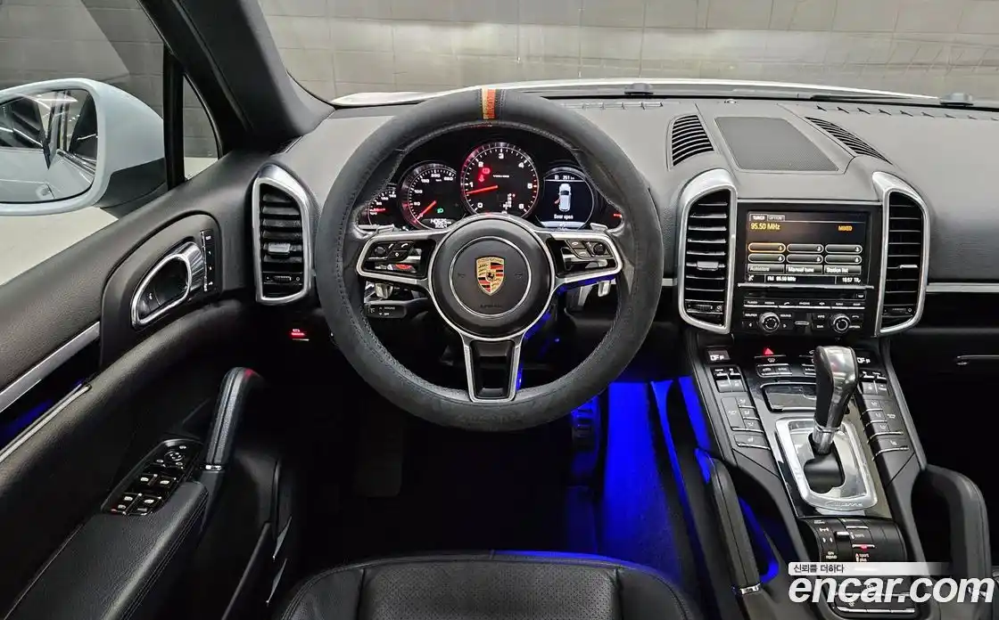 Porsche Cayenne 2016 3.0 Автомат в Москве № 198012, фото 12