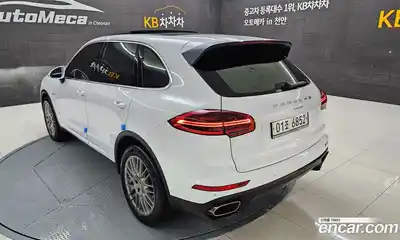 Porsche Cayenne 2016 3.0 Автомат в Москве № 198012, миниатюра 6