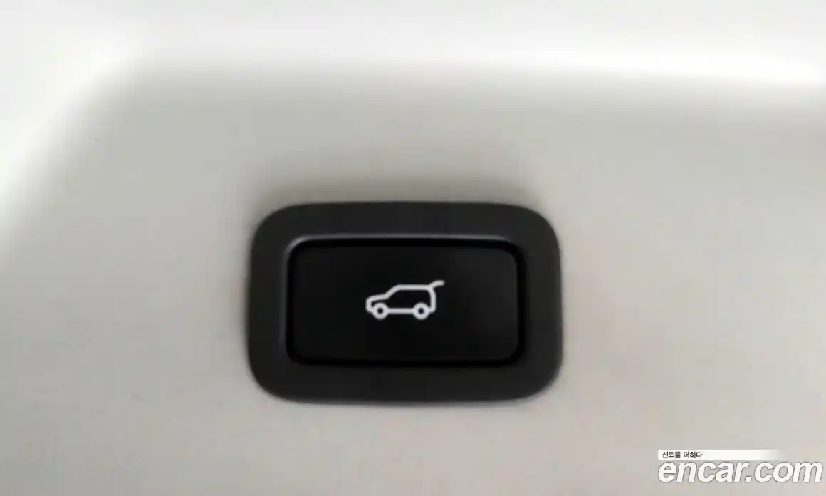 Land Rover Range-Rover 2016 4.4 Автомат в Москве № 198263, фото 19