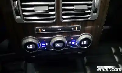 Land Rover Range-Rover 2016 4.4 Автомат в Москве № 198263, миниатюра 8