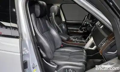 Land Rover Range-Rover 2016 4.4 Автомат в Москве № 198263, миниатюра 9