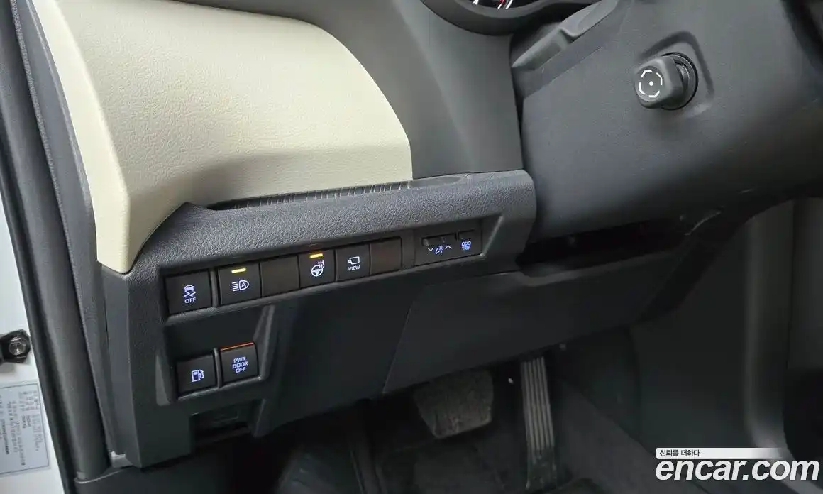 Toyota Sienna 2023 2.5 Автомат в Москве № 199524, фото 1