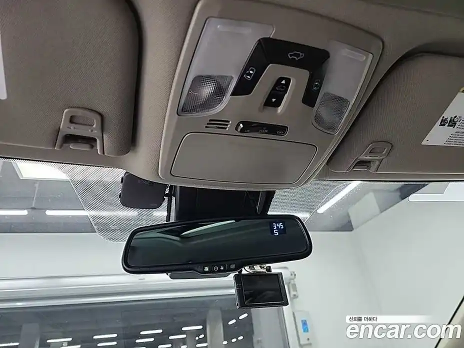 Toyota Sienna 2018 3.5 Автомат в Москве № 199659, фото 18