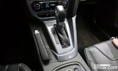 Ford Focus 2015 2.0 Автомат в Москве № 199733, миниатюра 4