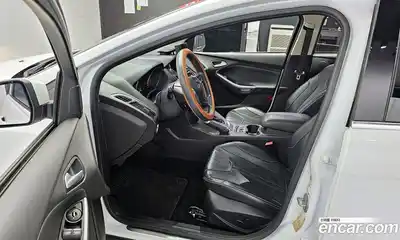 Ford Focus 2015 2.0 Автомат в Москве № 199733, миниатюра 5