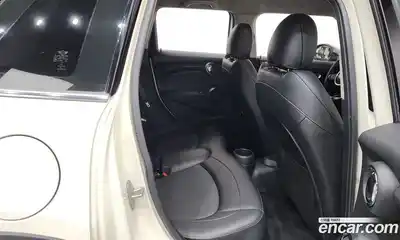 Mini Cooper 2016 1.5 Автомат в Москве № 200711, миниатюра 5