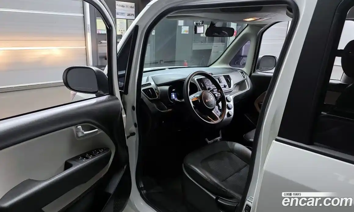 Kia Ray 2022 1.0 Автомат в Москве № 20309, фото 6