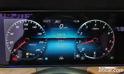 Mercedes-Benz E-Class 2022 2.0 Автомат в Москве № 204795, миниатюра 10